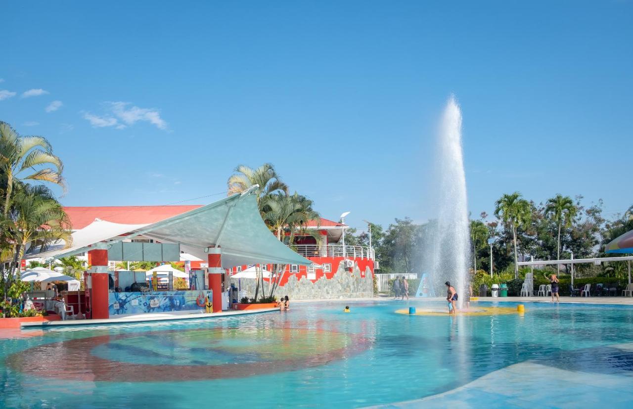 Playa Hawai Ibague Hotel ภายนอก รูปภาพ