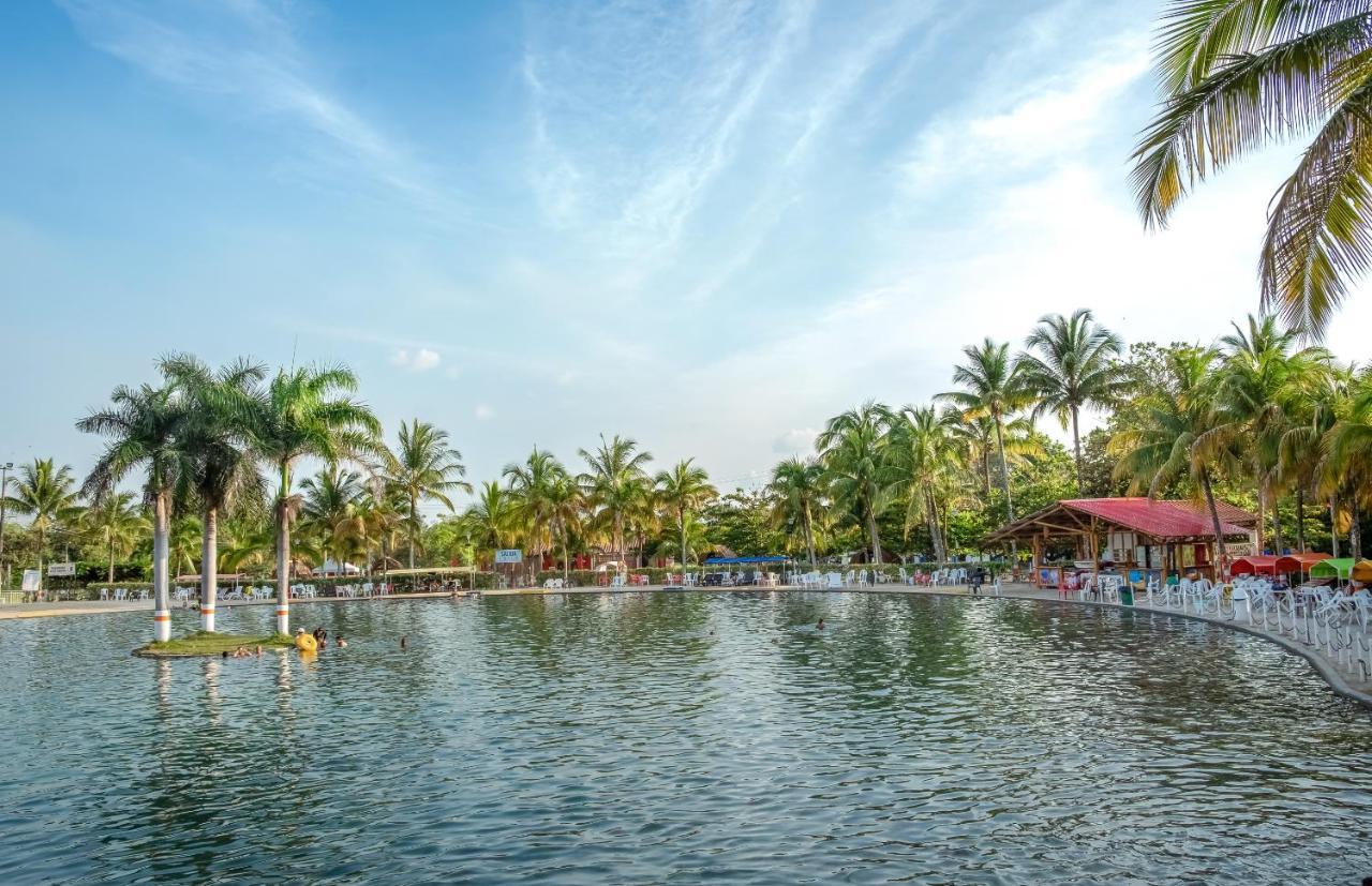 Playa Hawai Ibague Hotel ภายนอก รูปภาพ