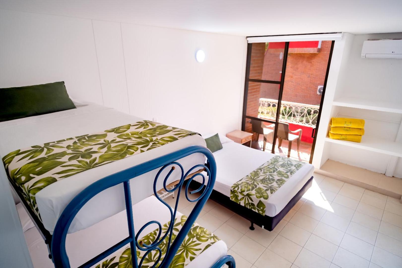 Playa Hawai Ibague Hotel ภายนอก รูปภาพ